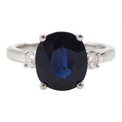 18ct white gold three stone oval mix cut sapphire and round brilliant cut diamond ring, stamped, sapphire approx 3.60 carat