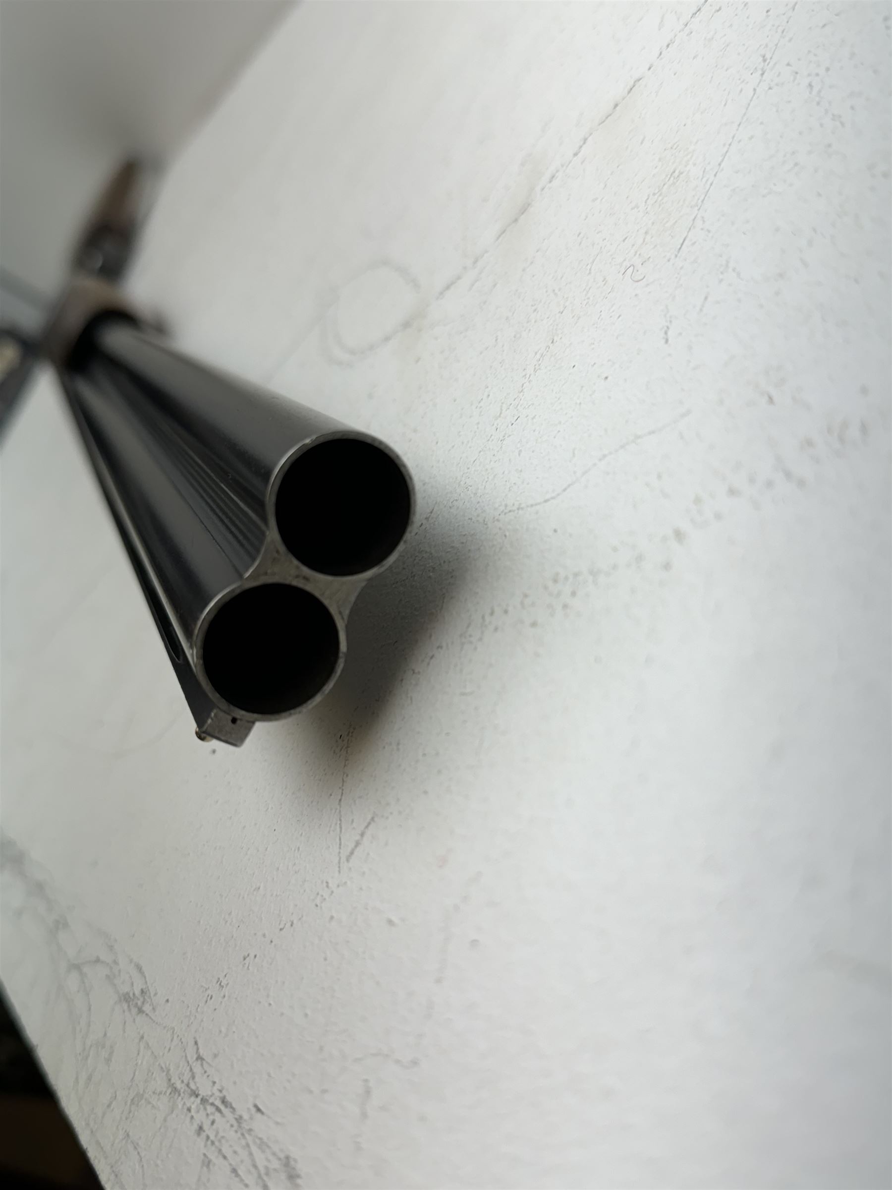 SHOTGUN CERTIFICATE REQUIRED - Italian Beretta S56E 12-bore over under shotgun, double trigger 71cm (28