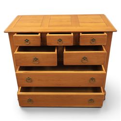 Solid oak chest, fitted with an arrangement of five short and two long drawers