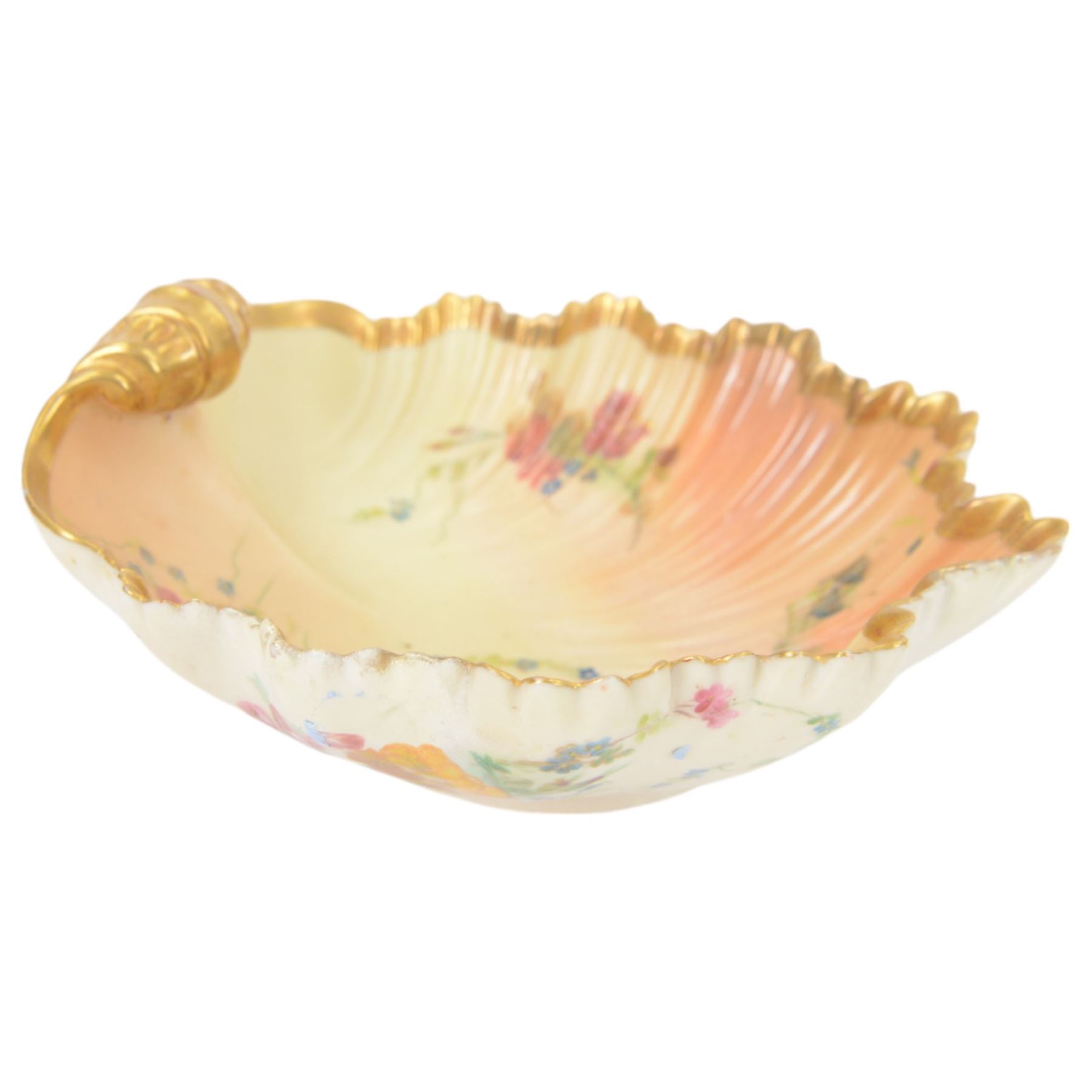 Collection of Royal Worcester pill boxes, decorated with birds and flowers, together with a pot lid painted with a kingfisher, signed powell and other Royal Worcester ceramics 