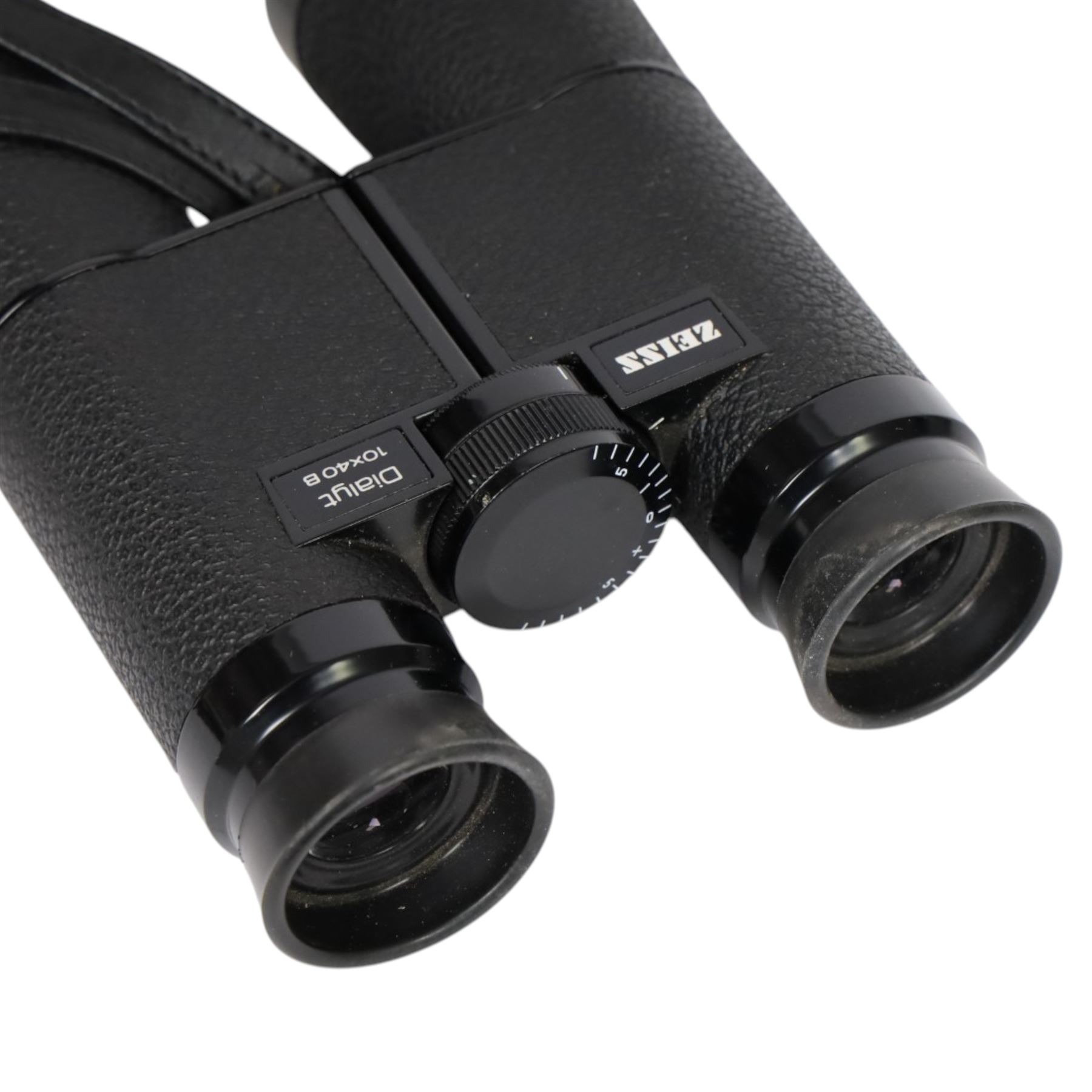 Pair of Zeiss Dialyt 10x40B binoculars, serial no. 1627794, in Zeiss carry case
