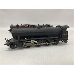 ‘00’ gauge - eight kit built steam locomotives, mostly for restoration comprising LNWR/LMS Whale G Class 0-8-0 no.49078 in BR black; Class J11 (Pom-Pom) 0-6-0 no.64451 in BR black; Class F4 2-4-2T no.67214 in BR black; Precursor Tank Whale ‘Dreadnought’ 4-4-0 no.659 in black; Class O2 2-8-0 no.63936 in BR black; Class A4 4-6-2T no.6978 in LNER crimson; Class C16 4-4-2T no.67489 in BR black; Class A6 4-6-2T no.69791 in BR black (8) 