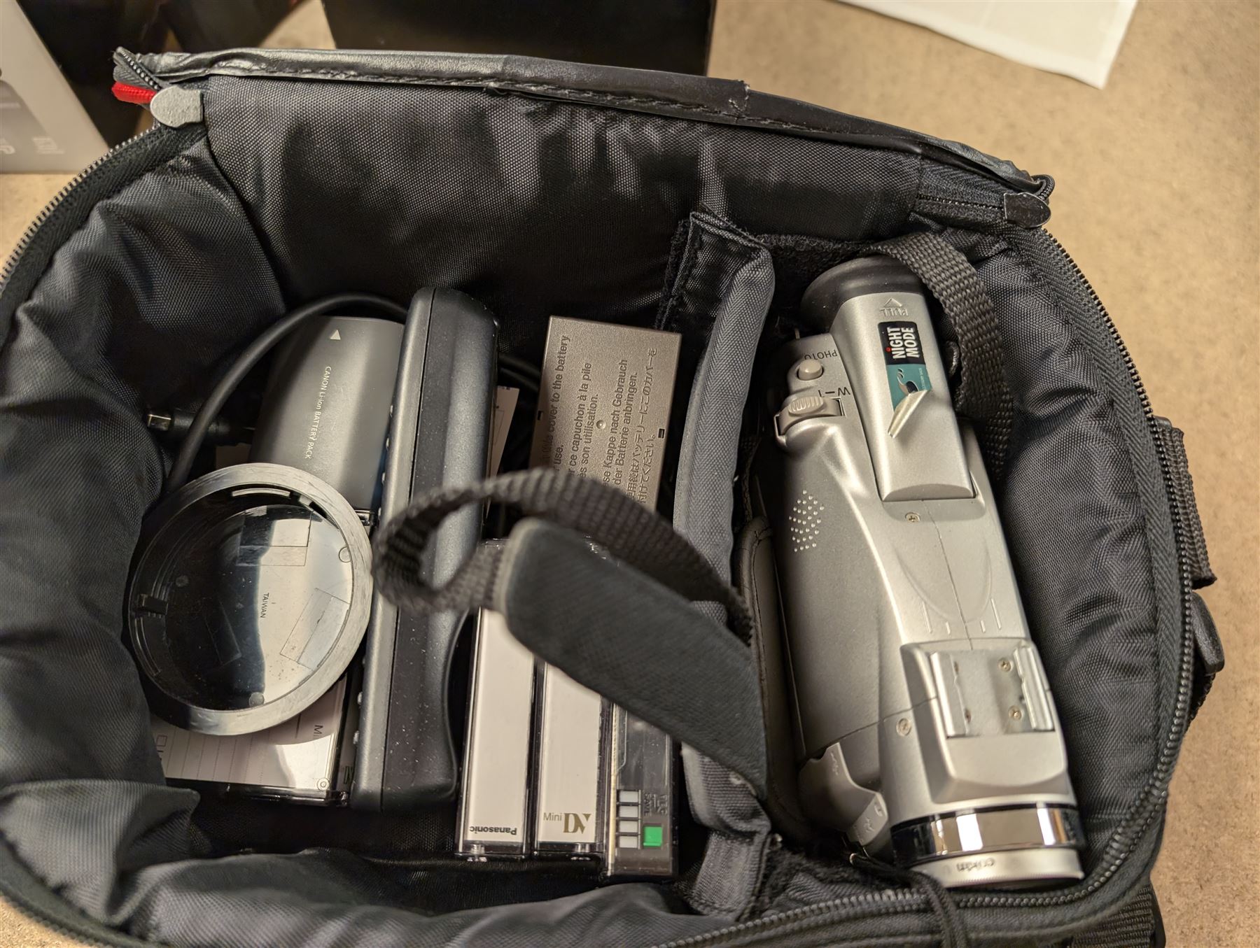 Canon Ixus 430 digital camera, boxed, together with a Canon digital video recorder, in case with accessories