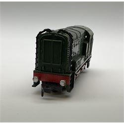 Hornby Dublo - three-rail Class 08 0-6-0 Diesel Electric Shunting locomotive No.D3763 in blue striped box