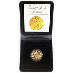  1982 gold proof sovereign, with certificate, in wallet of issue  
