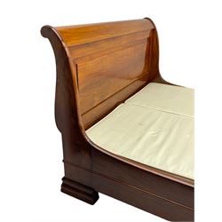 Simon Horn - 'Chatsworth' hardwood 5' 3'' Queen-size sleigh bed or lit bateau, panelled head and footboard with scrolled frames, on moulded block feet, with upholstered base