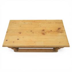 Pine coffee table, full length undertier on turned supports