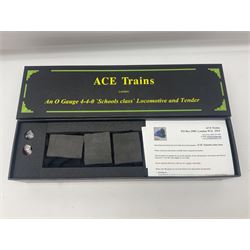Ace Trains '0' gauge - E/10 Schools Class 4-4-0 locomotive 'Westminster' No.908 and tender in SR Wartime black; boxed with instructions, original packaging and invoice dated 26/09/2012 in outer delivery box