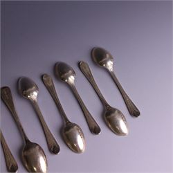 Set of ten silver late Victorian silver teaspoons, with beaded rimg and engraved fan design, hallmarked Thomas Bradbury & Sons, London 1891, and a set of five Victorian silver teaspoons with beaded rim, hallmarked Thomas Prime & Son, Birmingham 1890