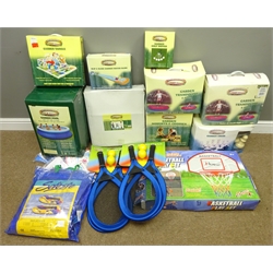  Garden games - outdoor games including 'Japlonk', basketball play set, garden tangle, garden noughts and crosses, outdoor chess set, garden trampoline and pool, garden pool '3M X 0.76M'  and other similar games  