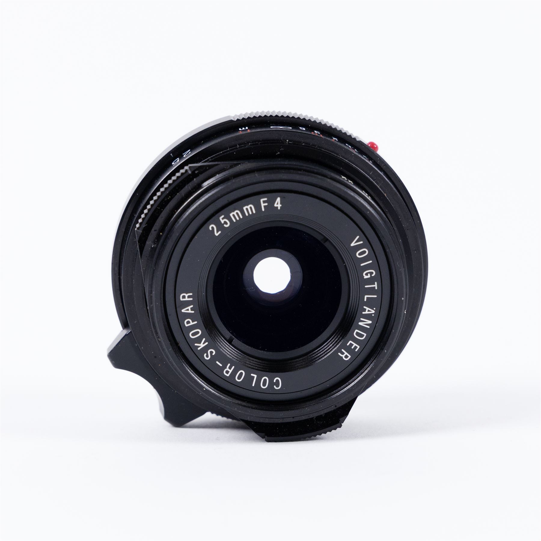 Voigtländer Color-Skopar 25mm F/4 camera lens | Cameras