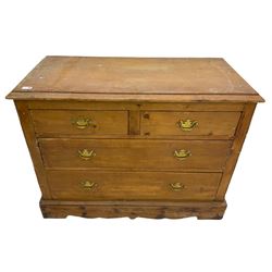 Edwardian pine chest, fitted with two short and two long drawers