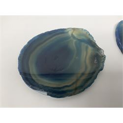 Five blue agate slices, polished with rough edges, H9cm, L7cm