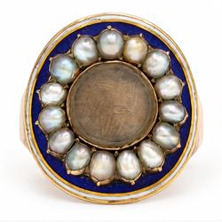 George III gold and enamel hairwork mourning ring, the glazed central woven hair panel sur...