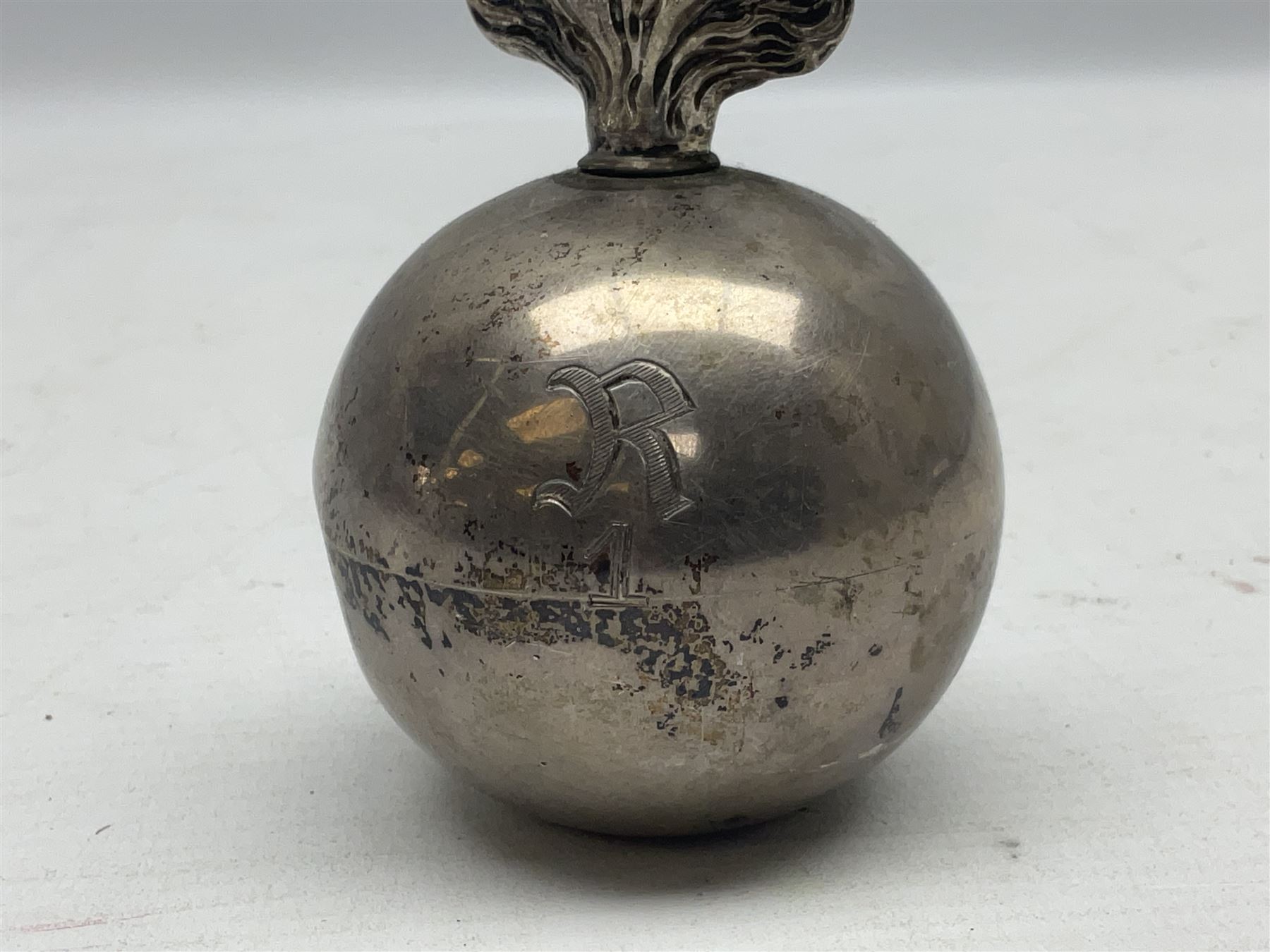 Pre-WW2 German presentation silver mess cigar lighter in the form of a flaming globular grenade with flambe finial inscribed 'Oberleutnant v.Both Reit. Artillerieabtlg. 1 Jnsterburg 1.10.1936' and 'R1' verso; marked 'Moon Crown 835 D. Gadebusch' H10cm