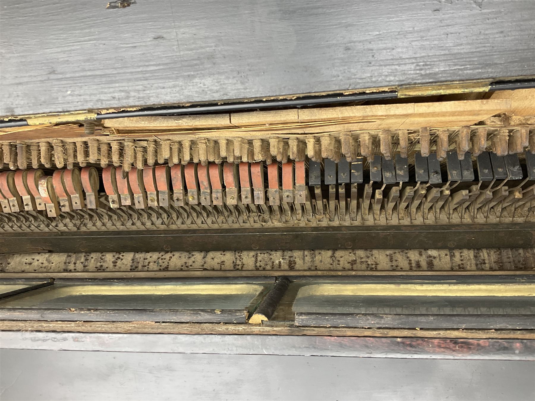 Luis Casali - Late 19th century Spanish barrel organ in ebonised and gilded case