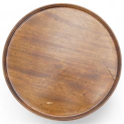 George III mahogany tripod wine table, circular dished top with moulded edge, bulbous lobe carved stem with triangular collar decoration, fluted lower stem over three out-splayed supports 