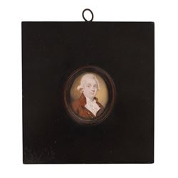 English School (Early 19th Century): Georgian Gentleman, portrait miniature on ivory unsigned, inscribed Samuel H* died 1816 aged 74 verso, 4.5cm x 4cm

This lot has been registered for sale under Section 10 of the APHA Ivory Act