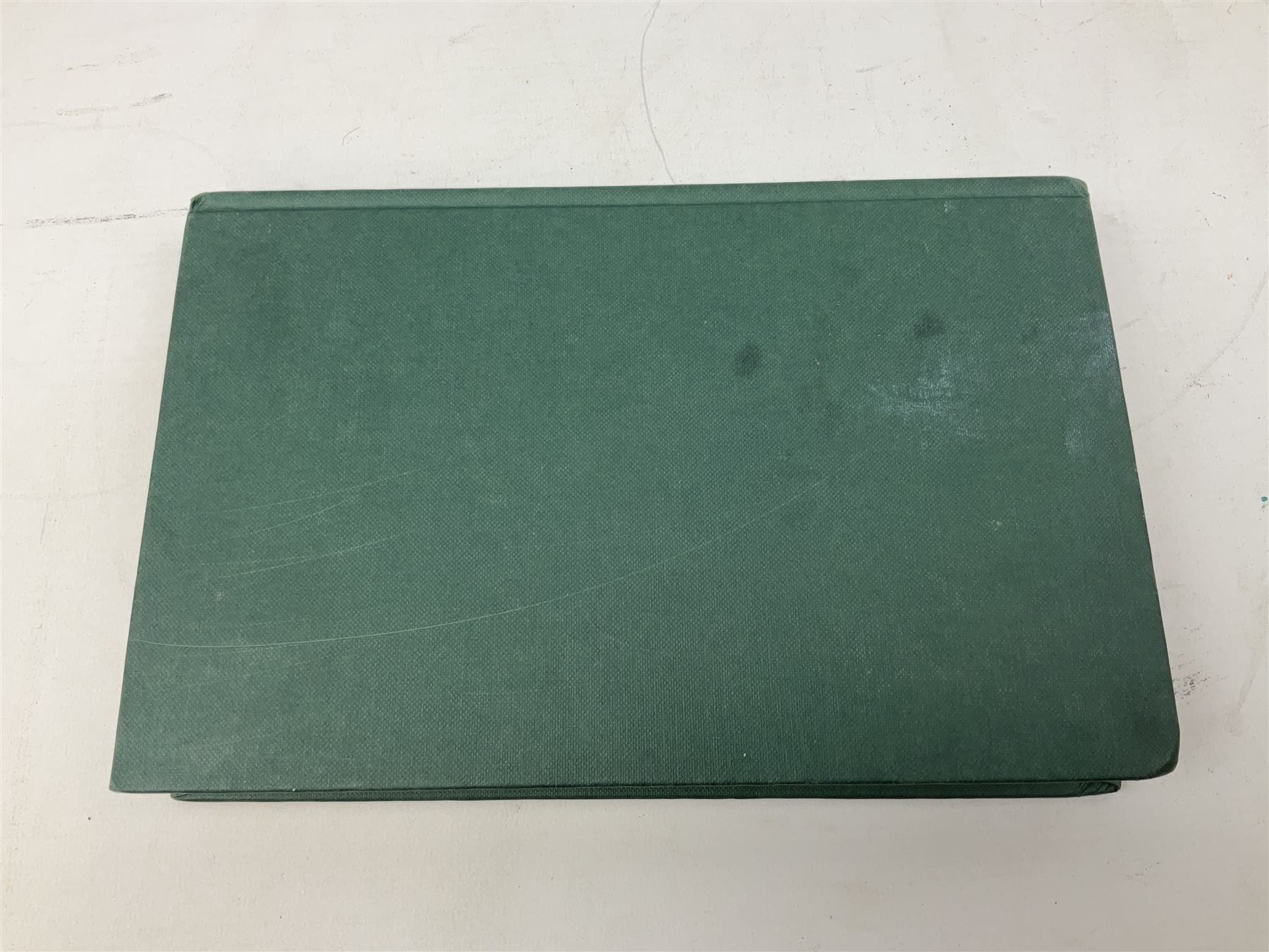 Signed Dickie Bird 'My Autobiography' first edition 1997 hardback, signed on frontispiece, together with a quantity of other books to include hardbacks and reference books