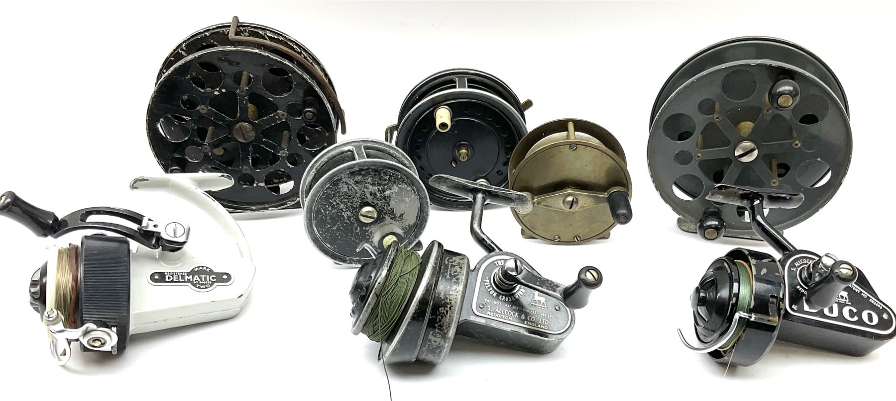 Eight fishing reels including S. Allcock & Co Ltd 'Easicast', 'Black Knight', 'Duco', 'Delmatic', 'The No.2 Felton Crosswind', etc (5)