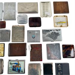 Collection of 20th century cigarette holders, including wooden,  faux tortoiseshell, metal and plastic etc 