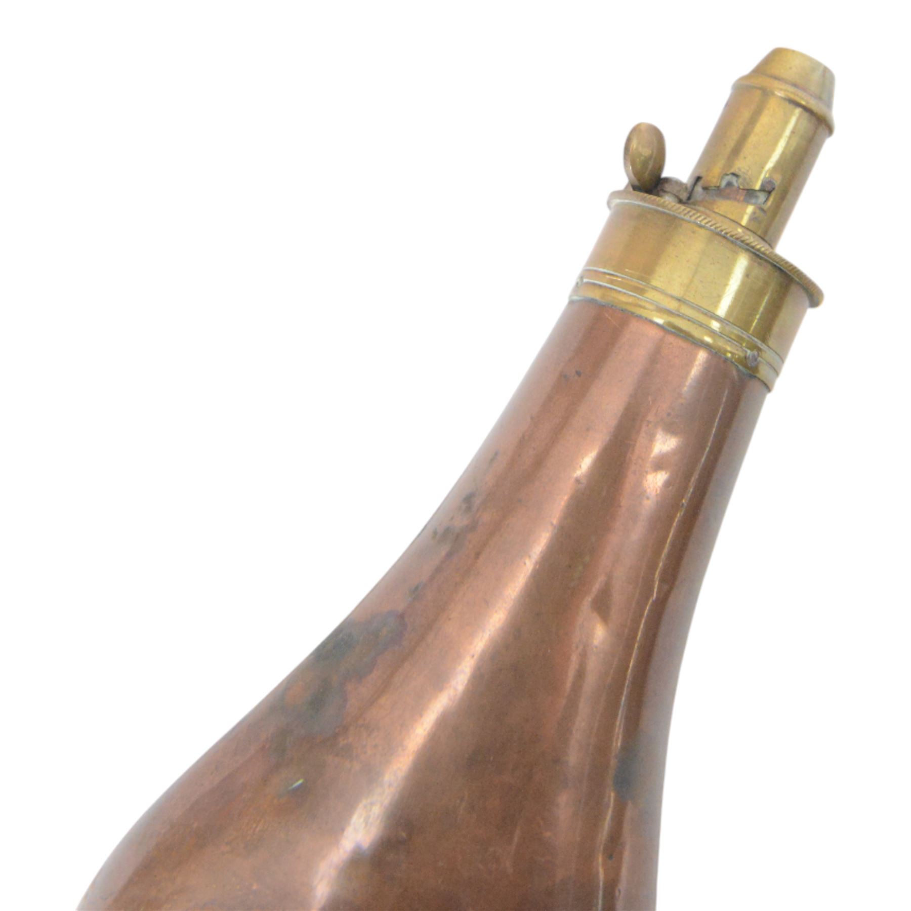 Copper powder flask, together with a leather shot flask, copper flask H20cm 