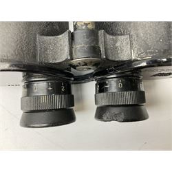 Pair of WW2 Bausch & Lomb U.S. Navy 7 x 50 binoculars, Mk.1 Model 2, impressed BU Ships No.80975 1941, serial no.OY6585, with neck strap