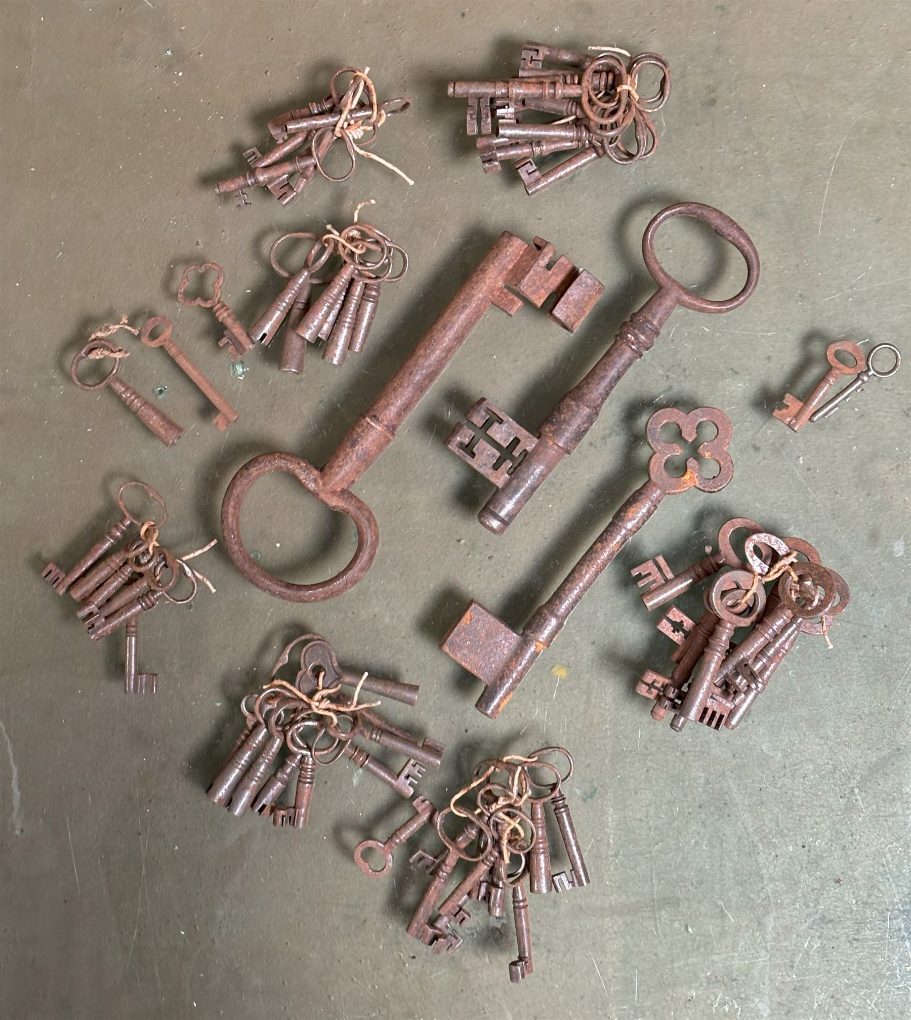Collection of antique keys, including two large examples. Largest L21cm - COLLECTION BY APPOINTMENT FROM: The White House, Thirsk Road, Easingwold, York, YO61 3NF - CALL 01723 507111 TO ARRANGE
