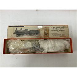 Keyser ‘00’ gauge - five locomotive building kits comprising GWR 33xx Bulldog 4-4-0, LMS (BR) Ivatt 2-6-2T, LMS (ex MR) Kirtley 0-6-0 and GWR 0-6-0 Deans Goods Locomotive and tender kit, in original boxes; with GWR 28XX 2-8-0 locomotive and tender kit, in Bec-Kits box (5) 