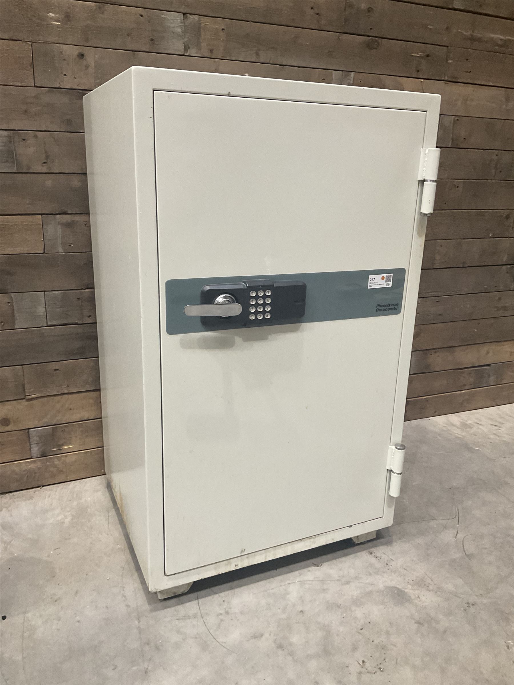 Phoenix 2500 datacombi safe CODE: C1234#