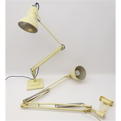 Herbert Terry & Sons Anglepoise wall mounted lamp and matching desk lamp (2)  