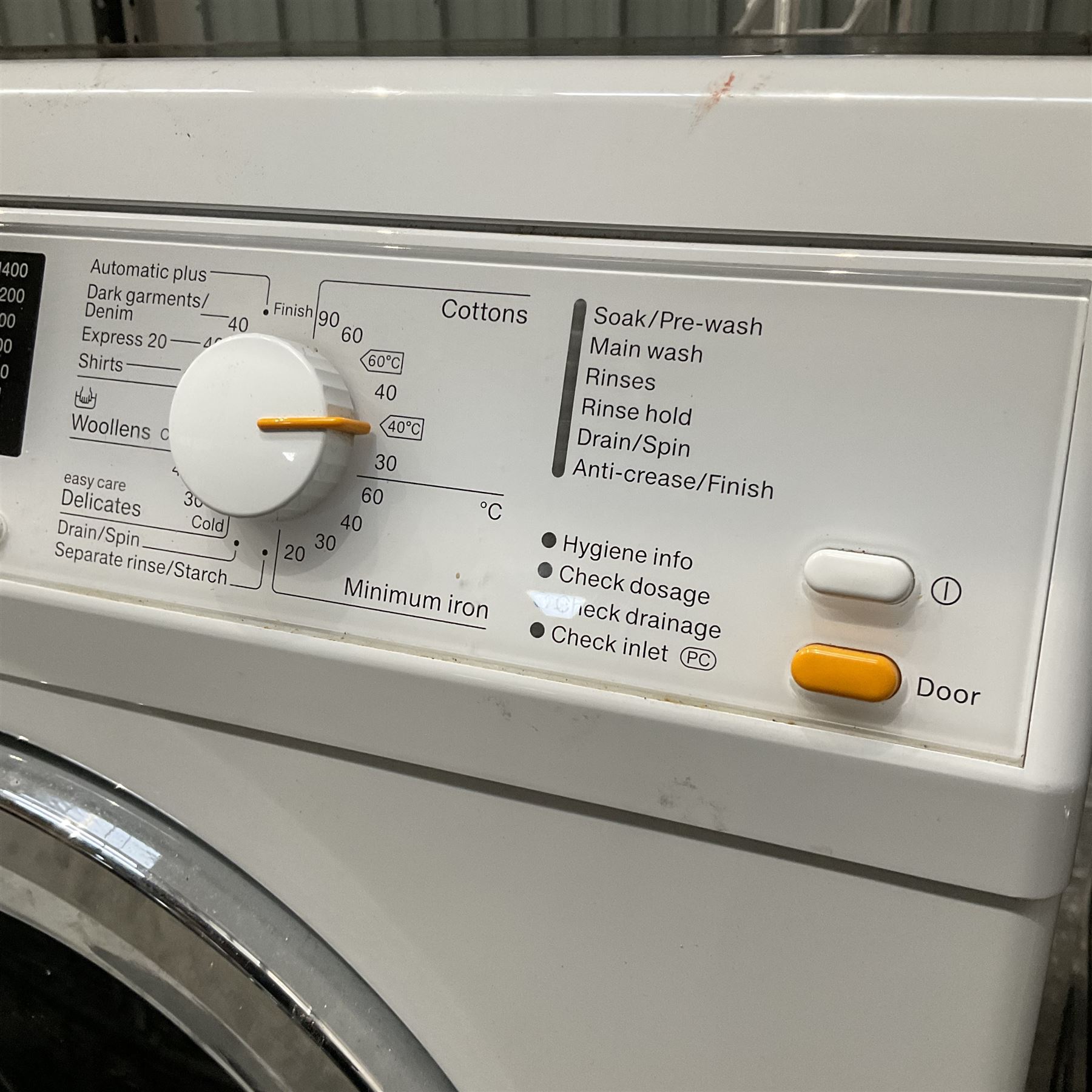 Miele W Classic washing machine  - THIS LOT IS TO BE COLLECTED BY APPOINTMENT FROM DUGGLEBY STORAGE, GREAT HILL, EASTFIELD, SCARBOROUGH, YO11 3TX