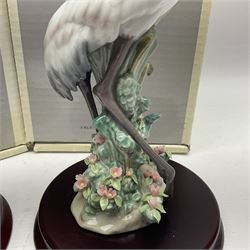 Two boxed Lladro figures, comprising courting cranes no 1611 and dancing crane no 1614, both with original boxes 