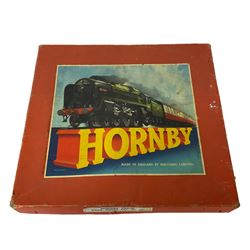 Hornby O Gauge Tank Goods set No.40 in box
