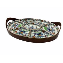 Booths Hors d'Oeuvres or supper set decorated in the Pompadour pattern, comprising seven dishes upon wooden tray L42.5cm, together with a bowl, D11.5cm, and six side plates, D19cm. 