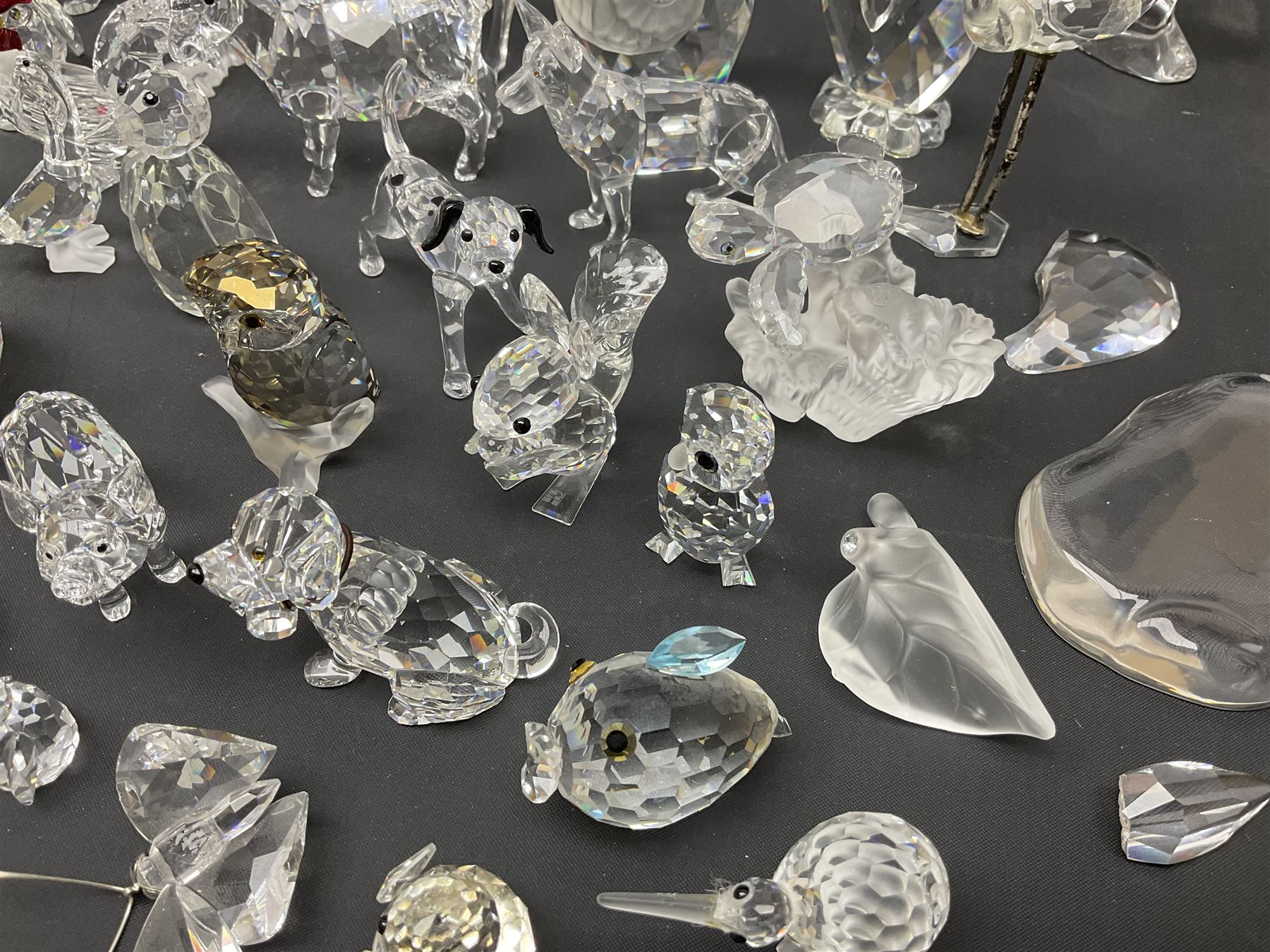 Swarovski Crystal animals, to include sheep, pigs, antelope, cockeral and hen, chicks, Pegasus, owls, giraffe, etc, together with Swarovski Crystal dancer, Isadora