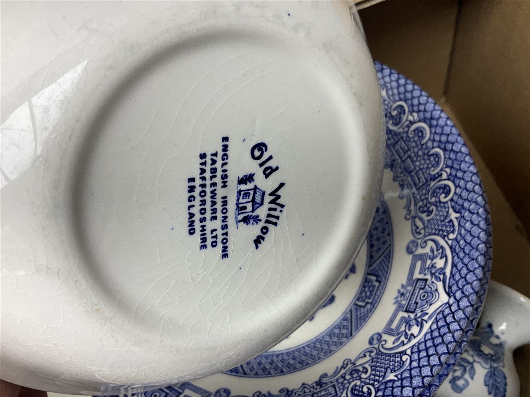 Large collection of blue and white ceramics, to include Spode Italian pattern with blue mark, Wood and Sons Yuan, pickle dish, Delft style etc, dinner plates, tea wares, bowls etc in six boxes