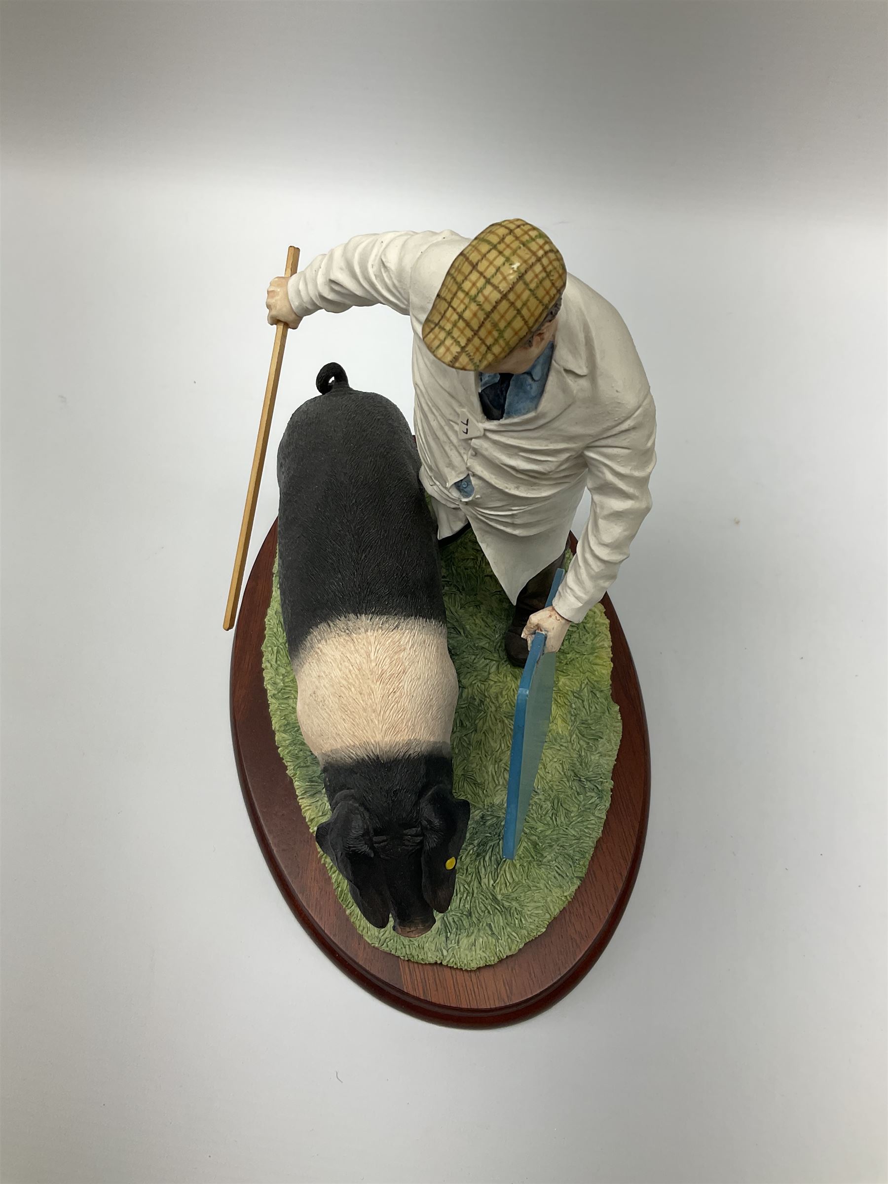 Border Fine Arts 'Prize Show' figure, model No. B1265 by Hans Kendrick, limited edition 101/350, on wood base, with certificate