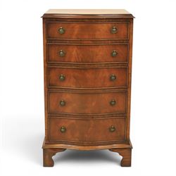 Reprodux - 20th century mahogany narrow serpentine chest, with six graduating drawers, lat...