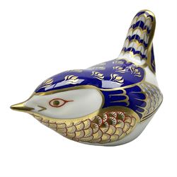 Royal Crown Derby paperweight in the form of a wren, with a gold stopper, H6cm
