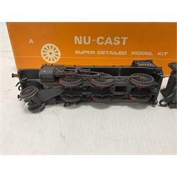 ‘00’ gauge - two kit built steam locomotive and tenders comprising Class K2 2-6-0 no.61763 finished in BR black with Nu-Cast box; Class D2 4-4-0 no.62172 finished in BR black (2) 