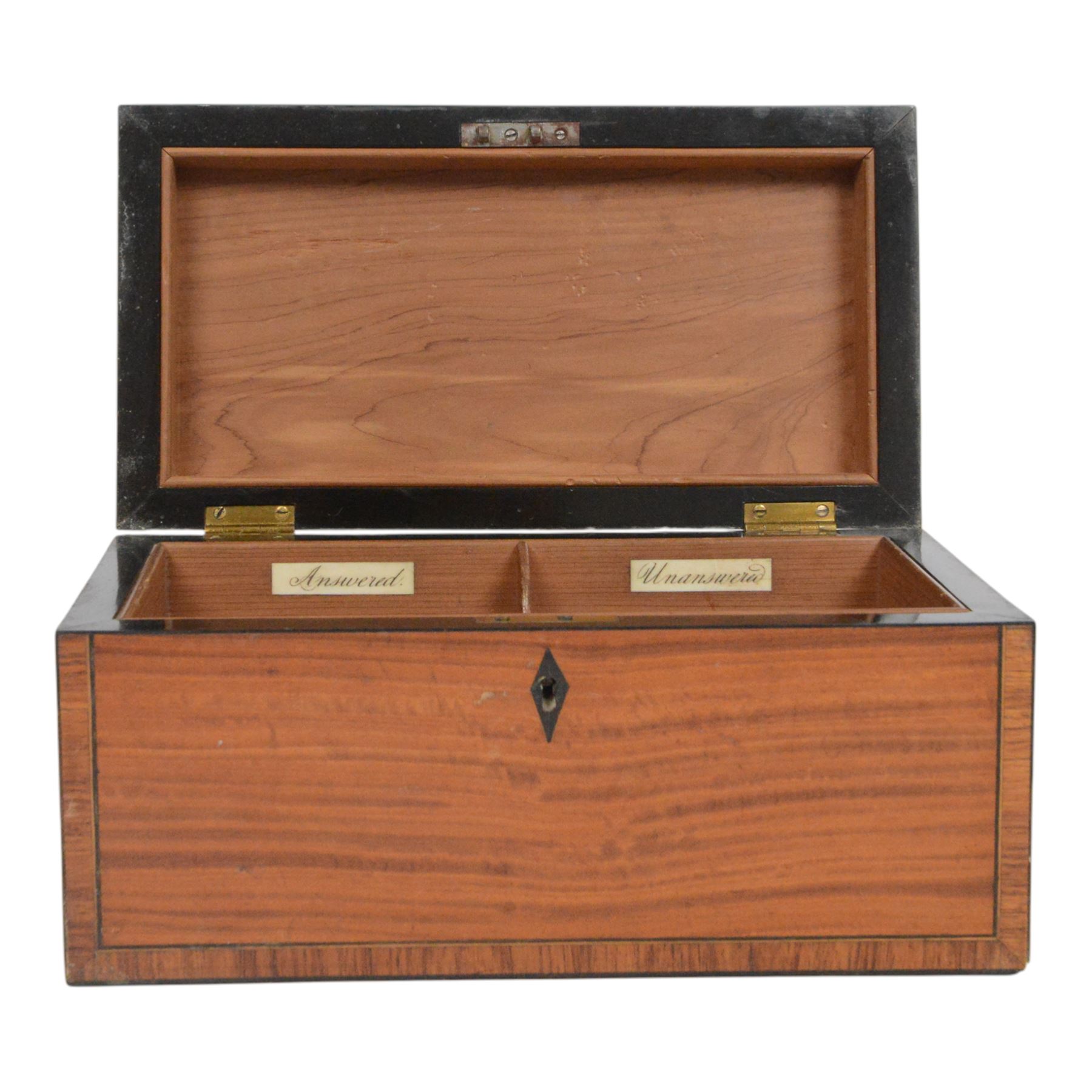Satinwood correspondence box, the interior divided into two sections with bone inlaid plaques marked answered and unanswered, H13cm, D14cm 