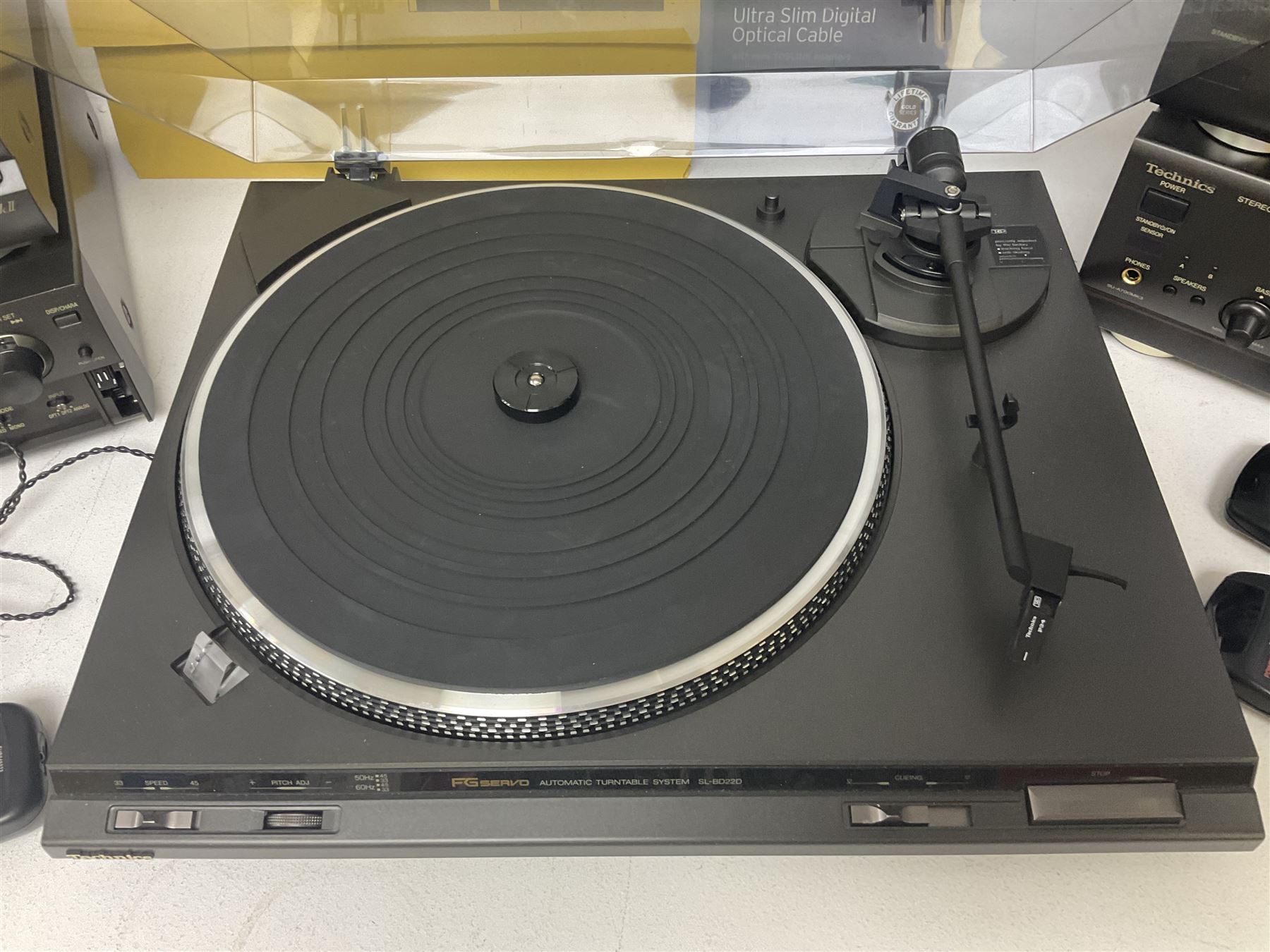 Hi-Fi equipment including Technics turntable SL-BD22D, Stereo Integrated Amplifier SU-A700MK3, Compact Disk Player SL-BD22D, with pair of Castle yew wood cased speakers