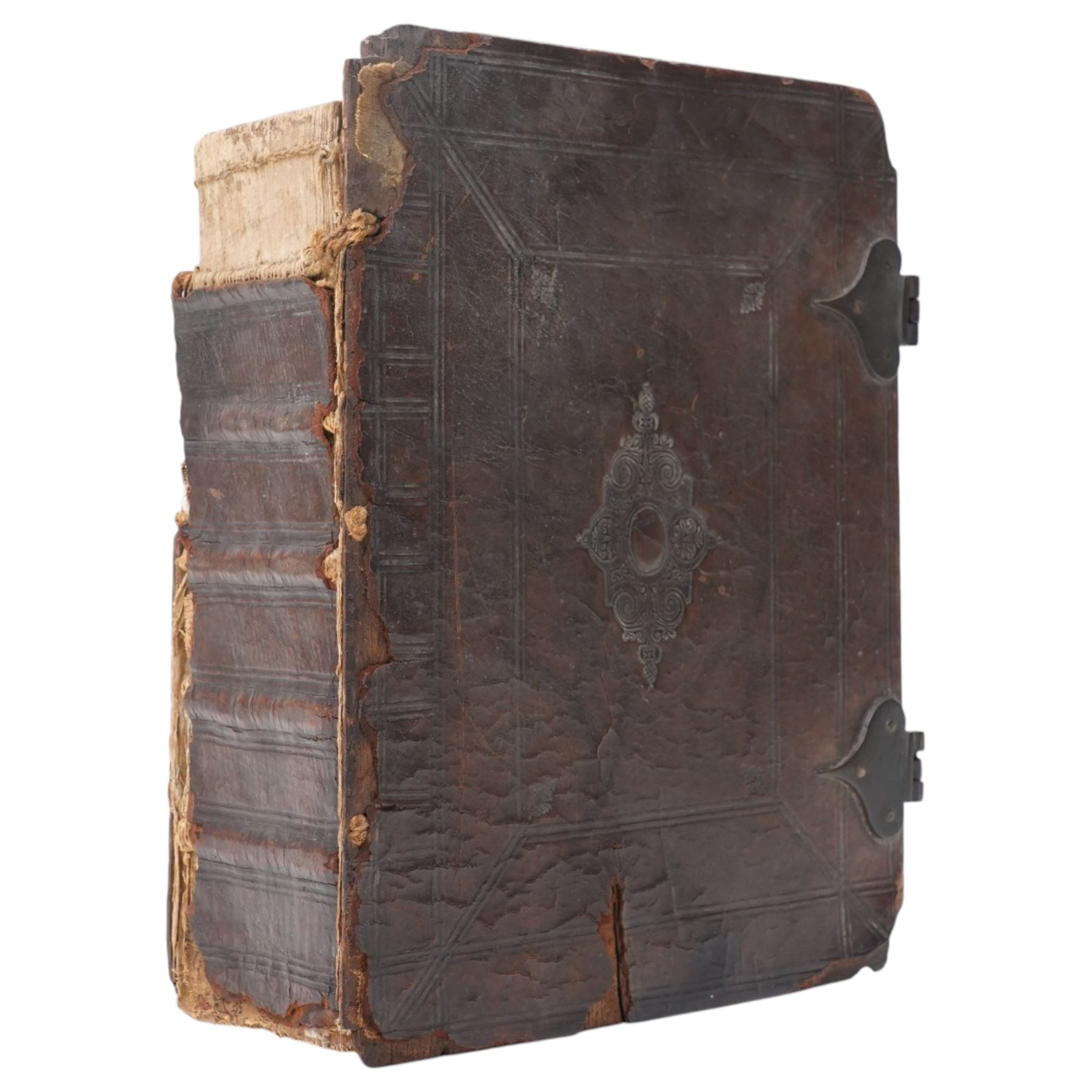 Biblia, dat is de gantsche H. Schrifture..., Dutch States Bible, engraved title, separate New Testament title, metrical Psalms with musical notation, Amsterdam: Ph. Losel, H. Brandt, D. Onder de Linden, G. de Groot, P. Schouten and de Wed. O. van Grafhorst, 1768, contemporary panelled calf with brass clasps, 29 x 23cm