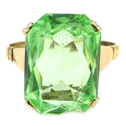  Gold emerald cut peridot ring, hallmarked 9ct  