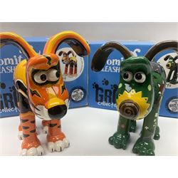 Wallace & Gromit - Gromit Unleashed: two Aardman Animations The Grand Appeal 'Gromit Unleashed' figures comprising Grrrrromit and Creature Comforts, both with boxes