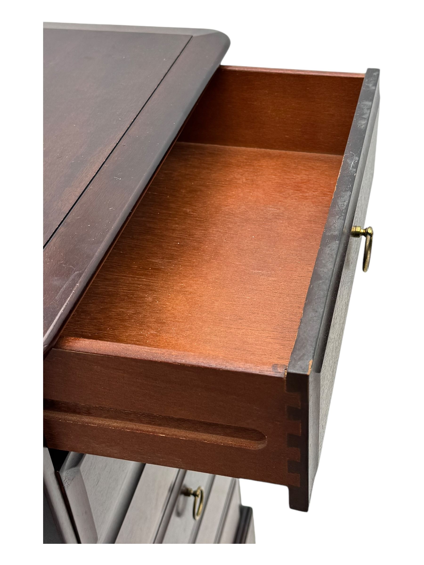 Stag Minstrel - narrow mahogany pedestal chest, fitted with six drawers