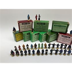 Hornby Dublo/Dinky - ten sets of railway station figures comprising three D1 Miniature Station Set/Railway Staff, three 051 Station Staff, two 053 Passengers and two 054 Railway Station Personnel; all boxed; and a 1001 box containing two figures (11)