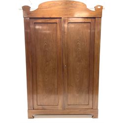Early 20th century Scandinavian walnut double collapsible wardrobe and matching dressing chest