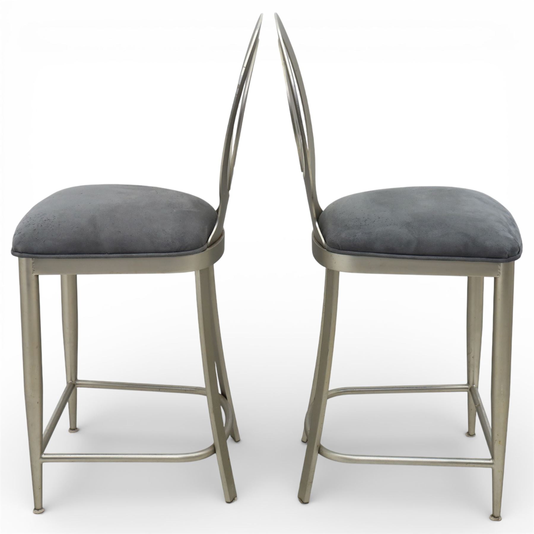 Ethan Allen - 'Radius' pair of stools and three chairs, metal pierced back with spiral cut out, plush blue velvet seat, raised on metal tapering supports